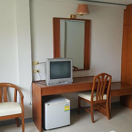 Pachara Hotel And Restaurant Suphanburi Zewnętrze zdjęcie