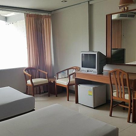 Pachara Hotel And Restaurant Suphanburi Zewnętrze zdjęcie