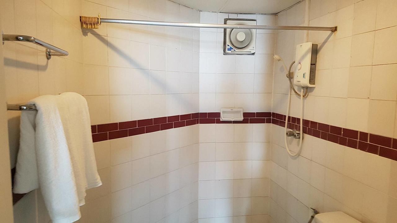 Pachara Hotel And Restaurant Suphanburi Zewnętrze zdjęcie